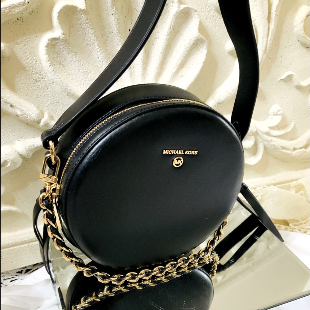 Michael Kors MK Round Leather Shoulder Bag NWOT